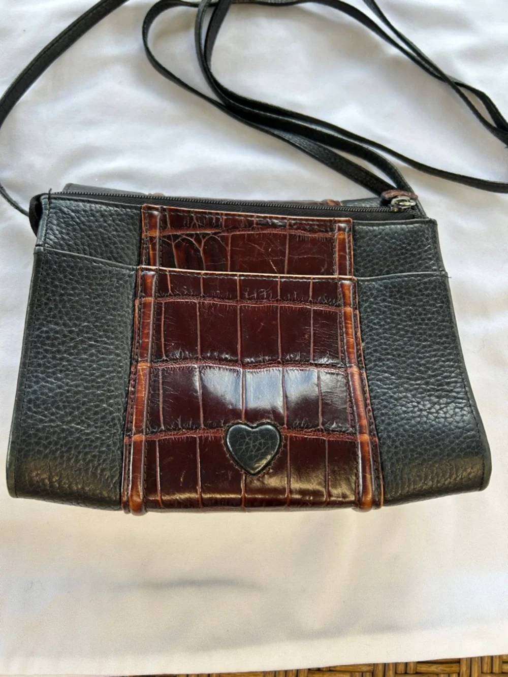 Vintage Brighton Black & Croc Embossed Leather Crossbody – Retired Style